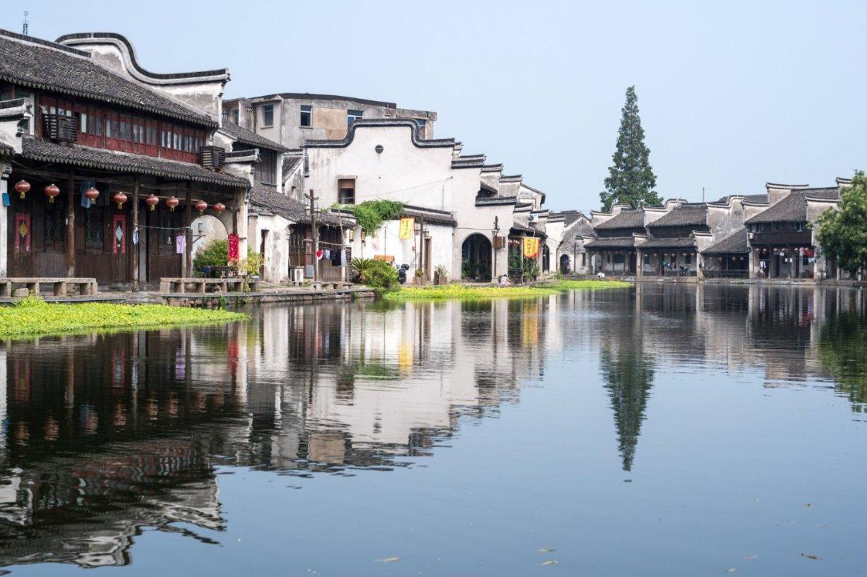 逃离遗弃的建筑5